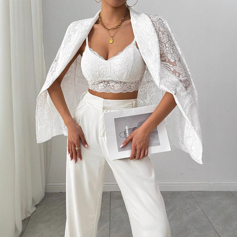 Effortlessly Elegant Garment with a Timeless Design