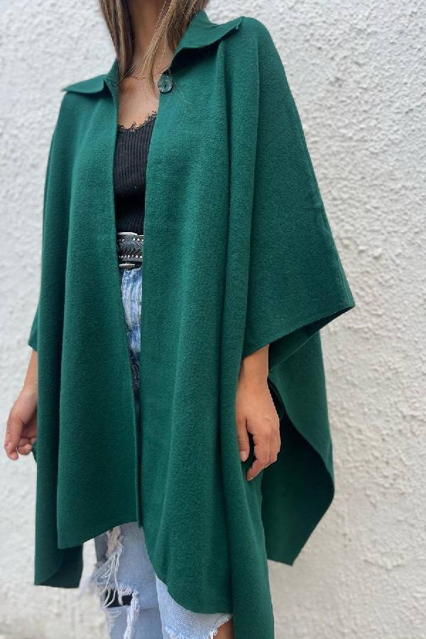 Beautifully Crafted Cardigan in a Classic Style