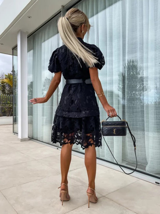 Classic Vintage Dress with a Flattering Fit