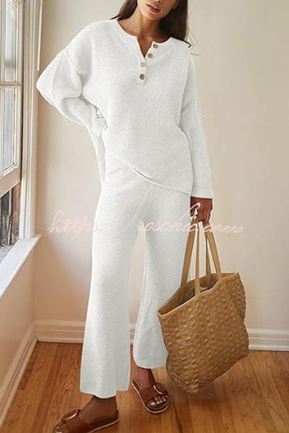 Classic Vintage & Enduringly Stylish Top