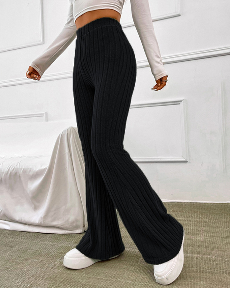 Gracefully Styled Pants for Any Occasion