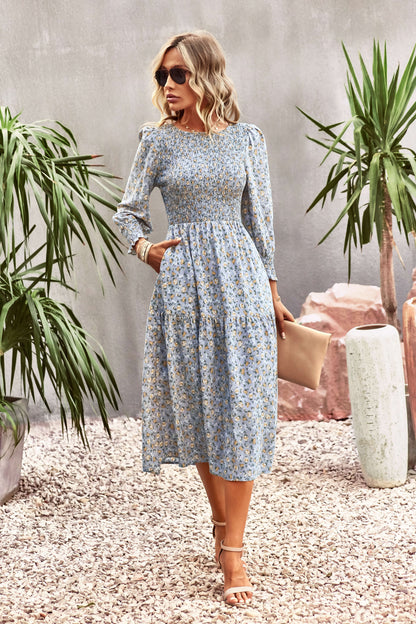 Gracefully Styled Dress for Any Occasion