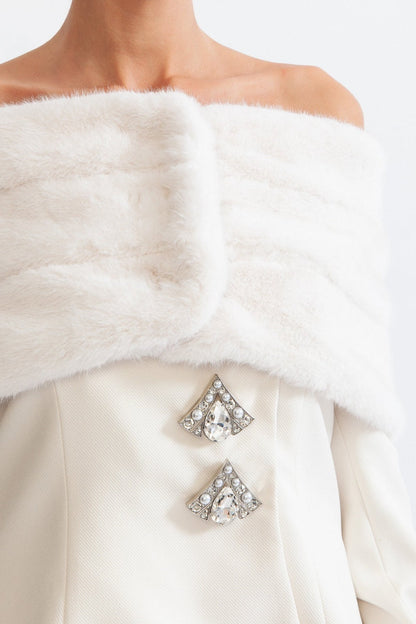 Polished Garment with an Effortless Classic Look