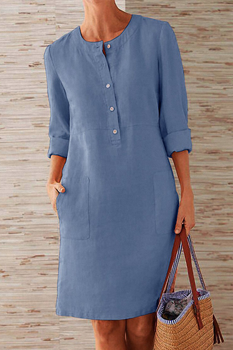 Effortlessly Elegant Dress with a Timeless Design