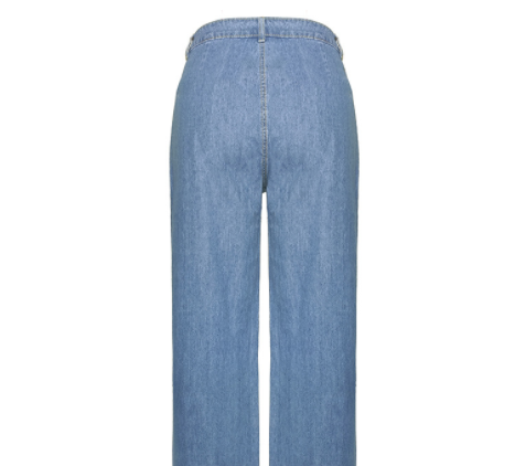 Beautifully Finished Garment in a Timeless Design