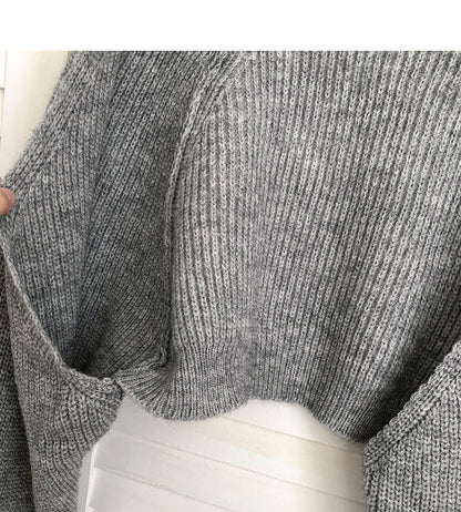 Gracefully Styled Cardigan for Any Occasion