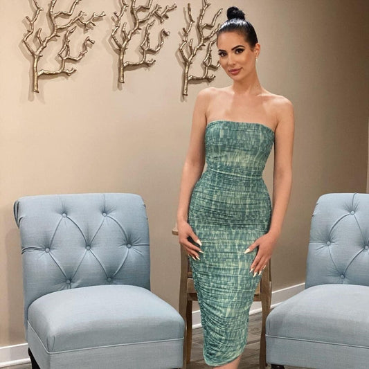 Sophisticated Dress with a Clean Classic Look