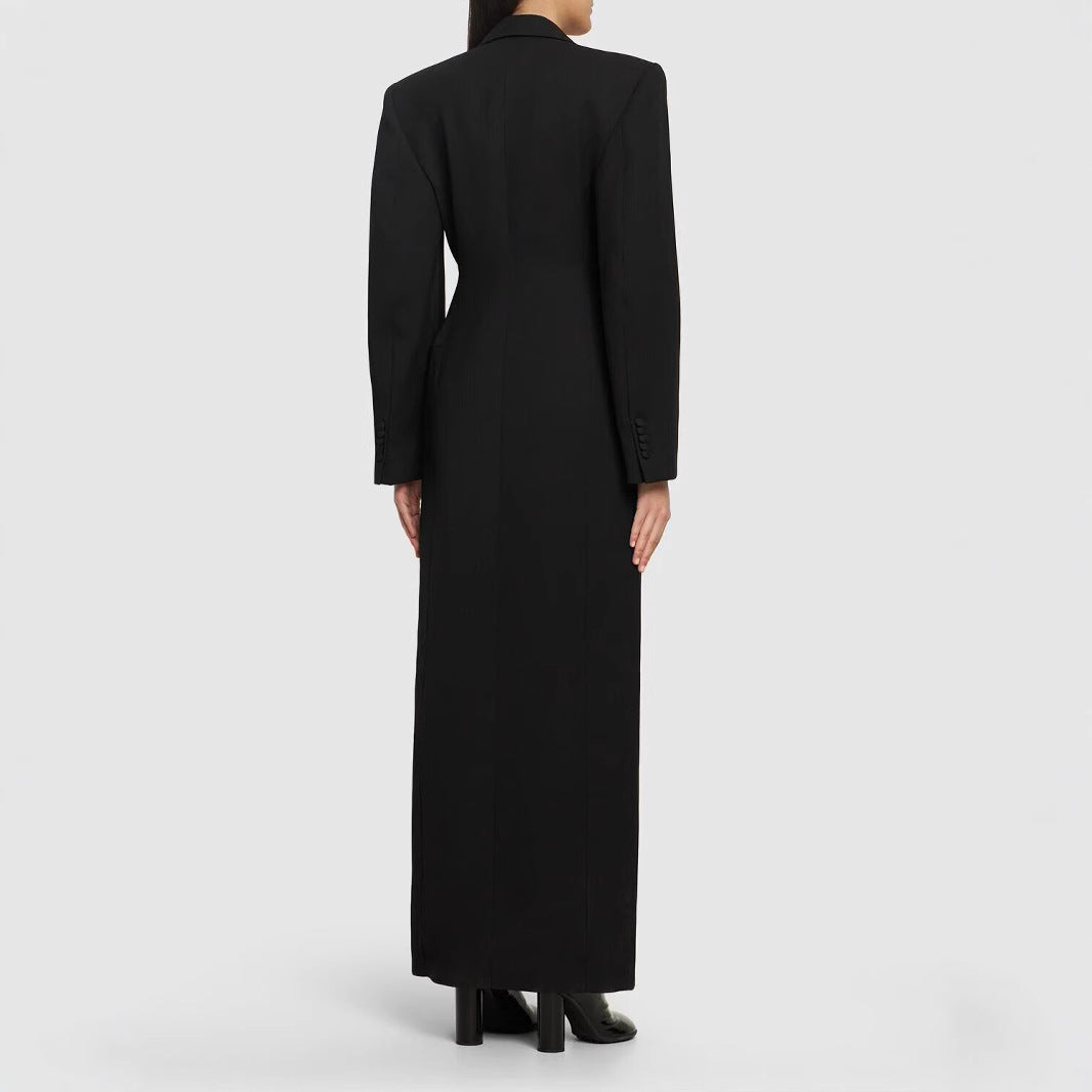 A Vintage Style Coat with Delicate Timeless Details