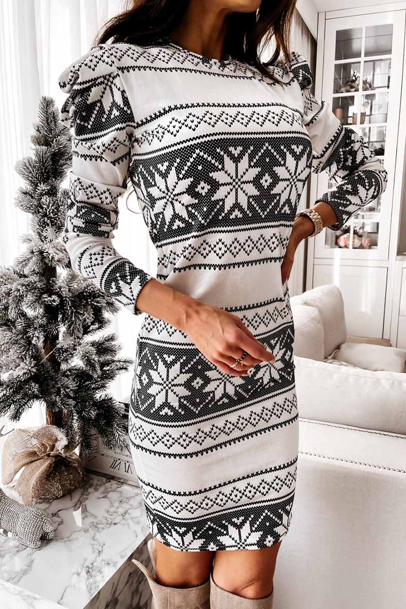 Gracefully Styled Dress for Any Occasion
