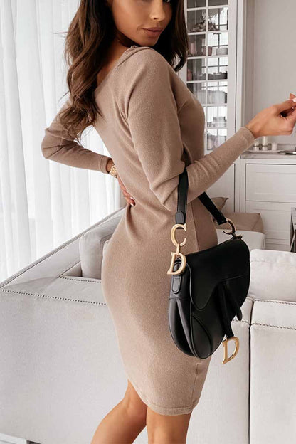 Well Tailored Dress with a Graceful Silhouette