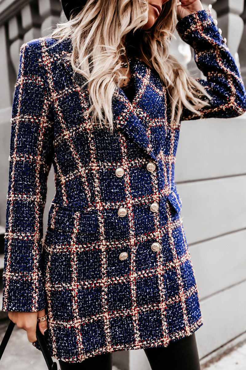 Effortlessly Elegant Garment with a Timeless Design