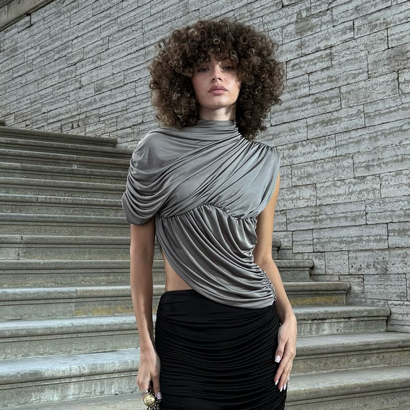 Effortlessly Elegant Top with a Timeless Design