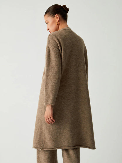 Classic Vintage & Enduringly Stylish Cardigan