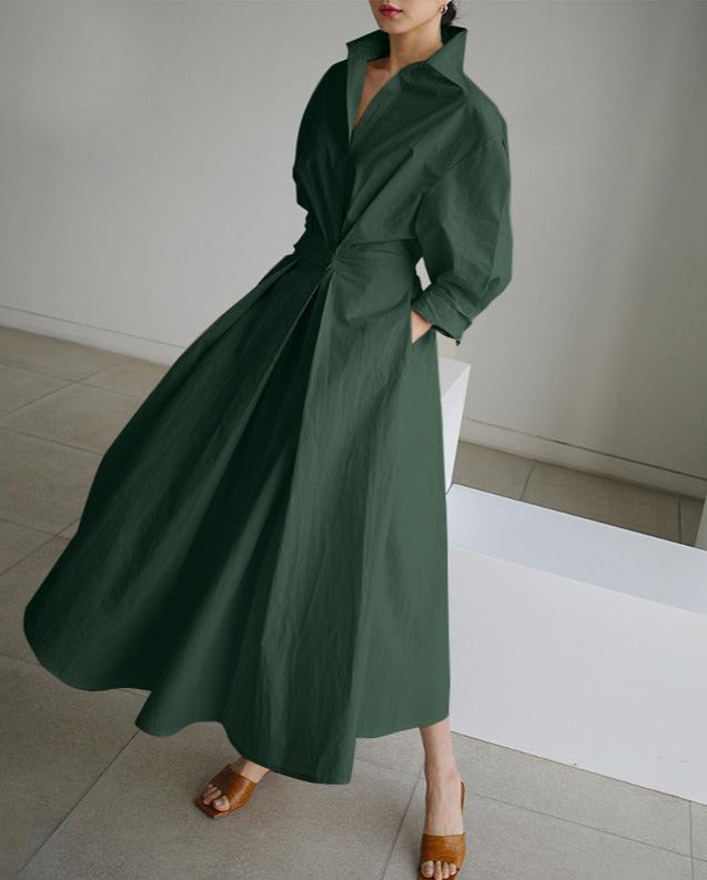 Well Tailored Dress with a Graceful Silhouette