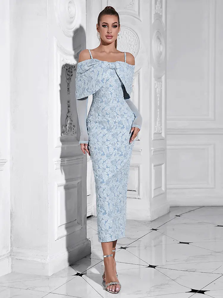 Well Tailored Dress with a Graceful Silhouette