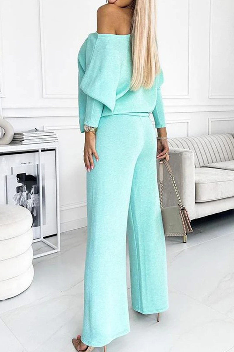 Elegantly Styled Pullover for Everyday Wear