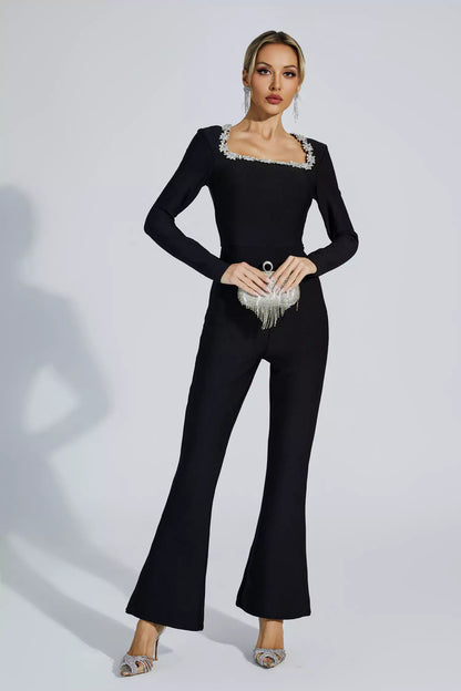 Effortlessly Elegant Garment with a Timeless Design