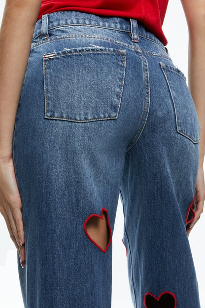 Gracefully Styled Garment for Any Occasion
