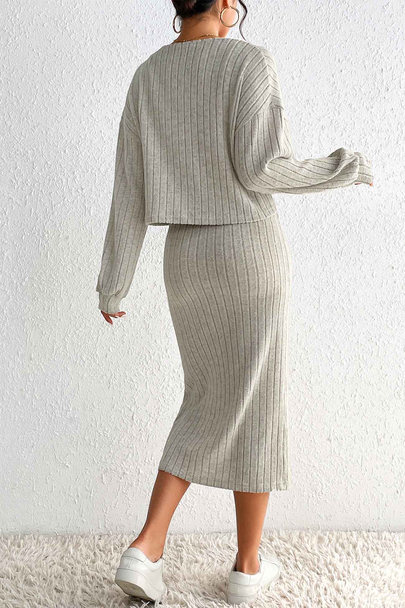 Gracefully Styled Cardigan for Any Occasion