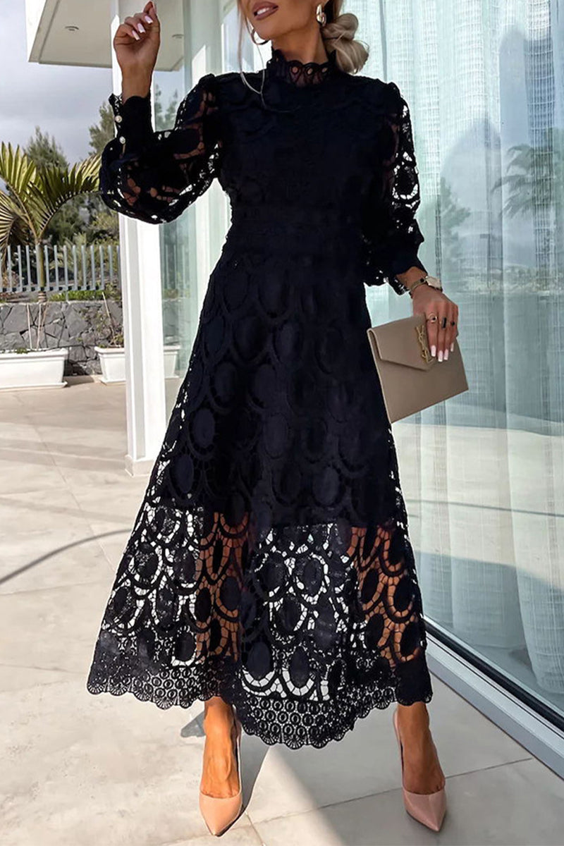 Beautifully Finished Dress in a Timeless Design