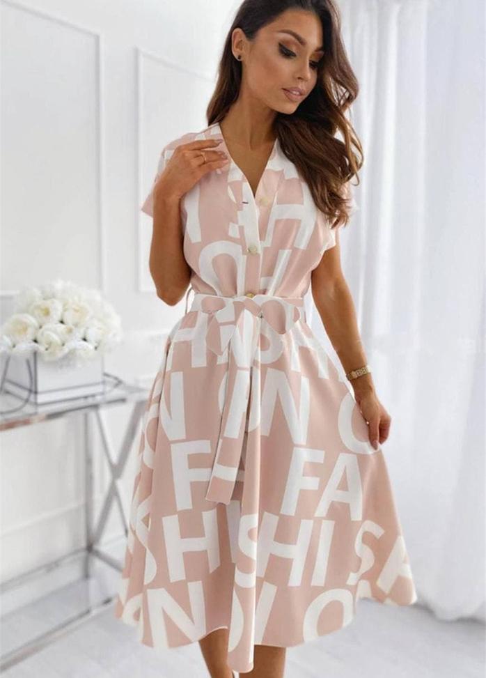 Classic Vintage & Enduringly Stylish Dress