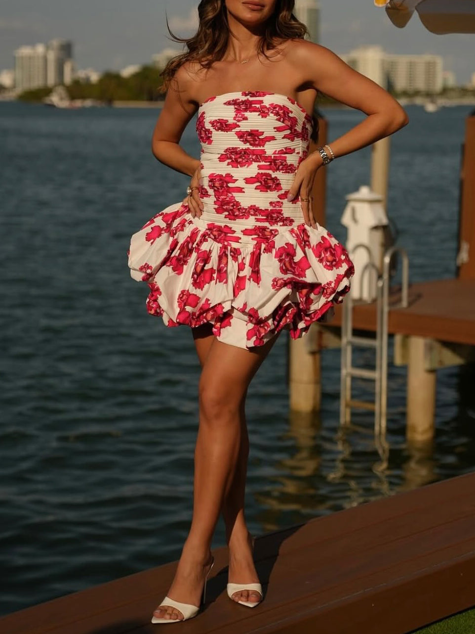 Classic Vintage & Enduringly Stylish Dress