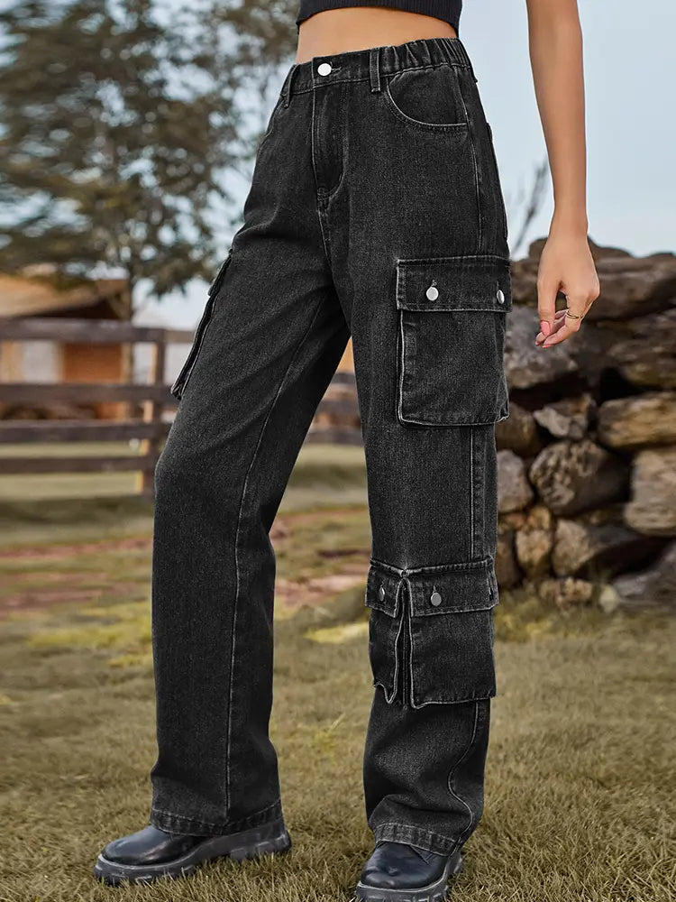 Elegantly Styled Pants for Everyday Wear