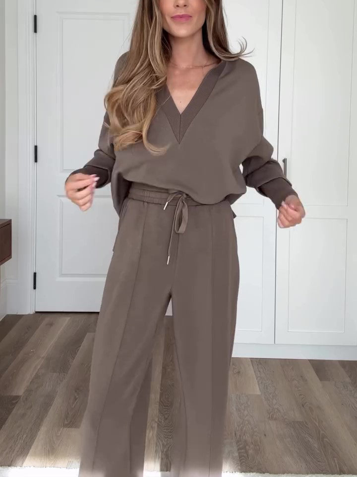 Classic Vintage Shirt with a Flattering Fit