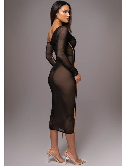 Classic Vintage & Enduringly Stylish Dress