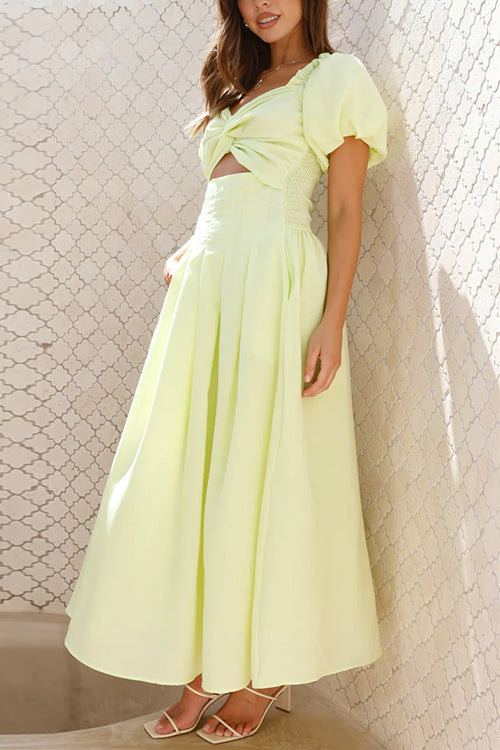 A Vintage Style Dress with Delicate Timeless Details