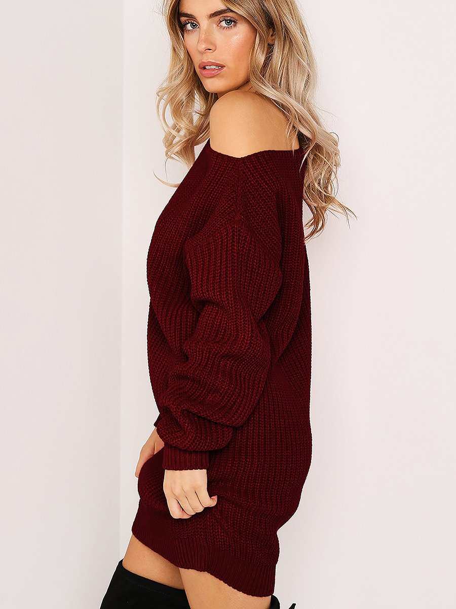 Classic Vintage Sweater with a Flattering Fit