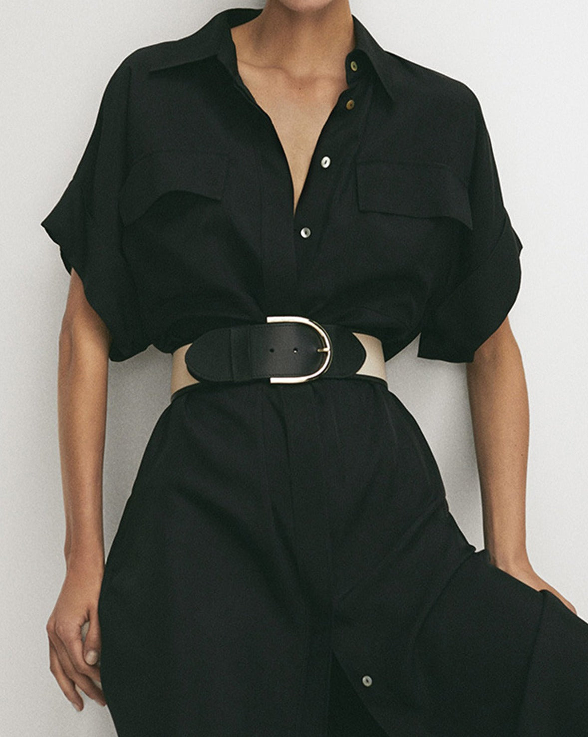 Gracefully Styled Dress for Any Occasion