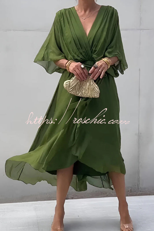 Gracefully Styled Dress for Any Occasion