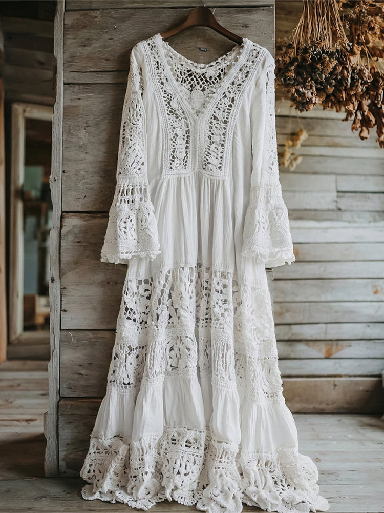 Beautifully Finished Dress in a Timeless Design