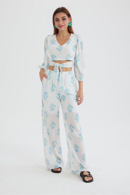 Polished Pants with an Effortless Classic Look