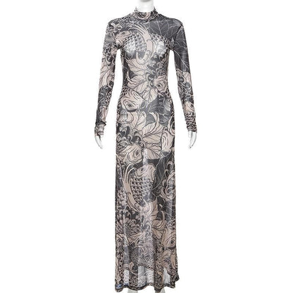 Well Tailored Dress with a Graceful Silhouette