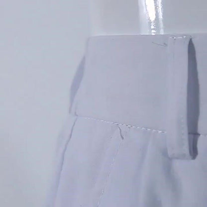 Beautifully Finished Pants in a Timeless Design