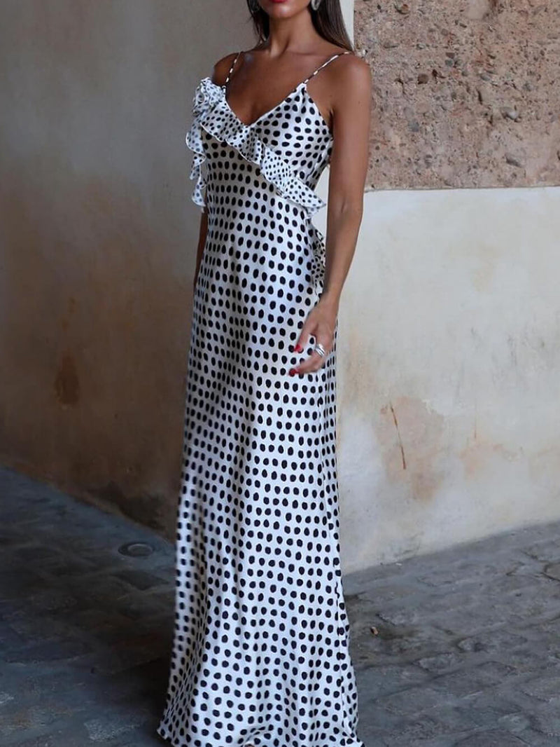 A Vintage Style Dress with Delicate Timeless Details