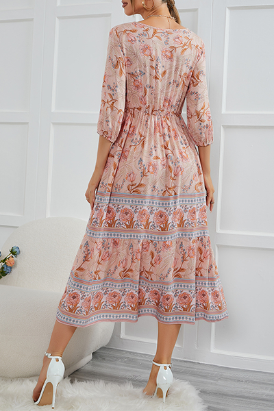 Effortlessly Elegant Dress with a Timeless Design