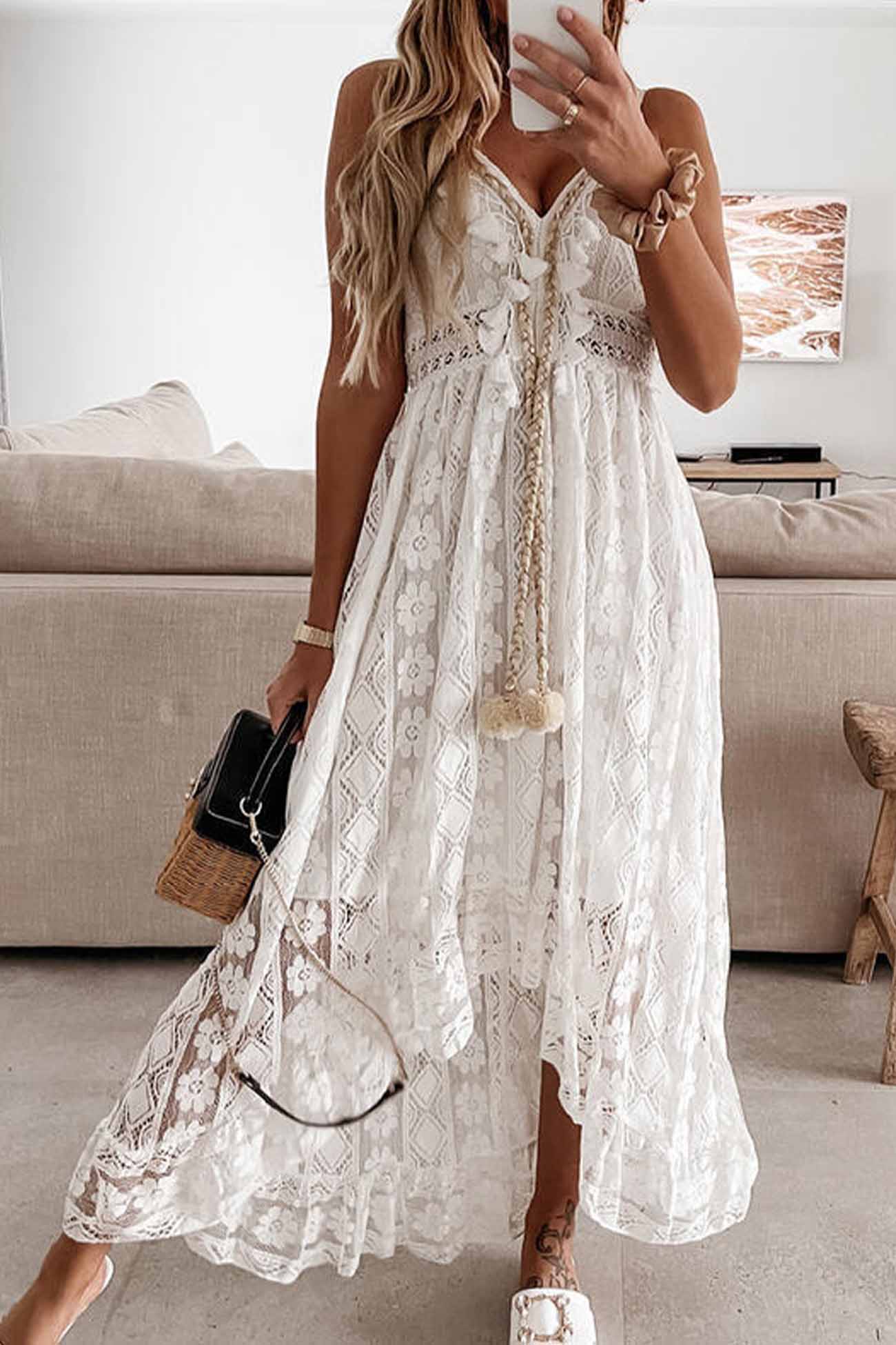 Classic Vintage Dress with a Flattering Fit