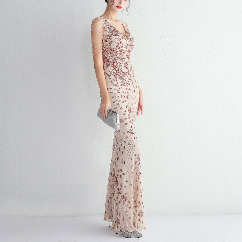 Gracefully Styled Dress for Any Occasion