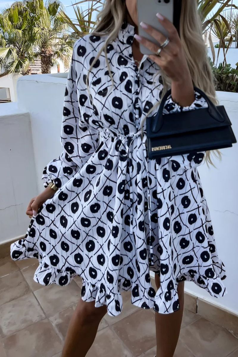 Gracefully Styled Dress for Any Occasion