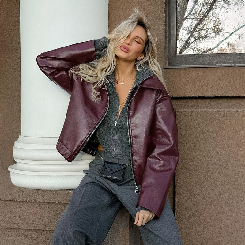 Well Tailored Jacket with a Graceful Silhouette