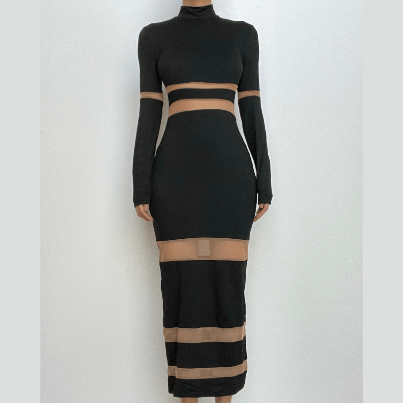 Classic Vintage Dress with a Flattering Fit