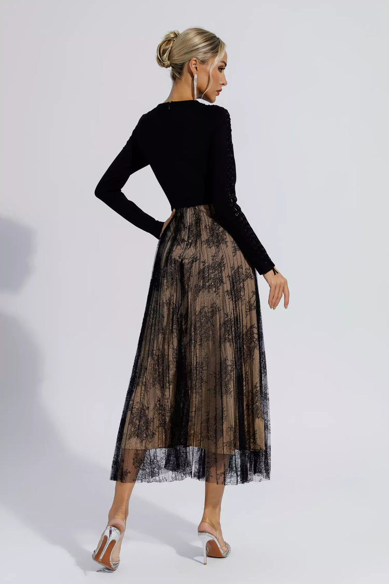 Beautifully Crafted Dress in a Classic Style