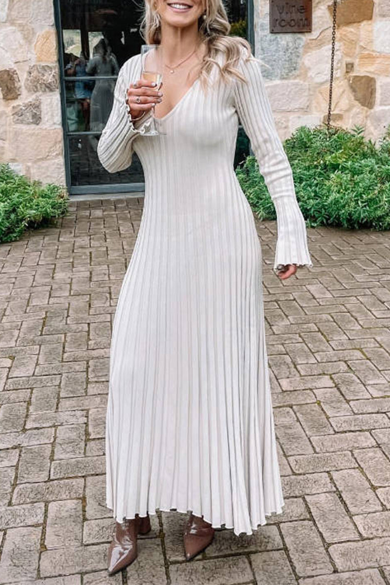 Polished Dress with an Effortless Classic Look