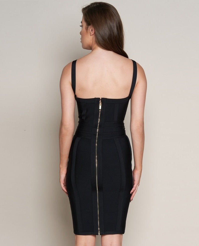 Sophisticated Dress with a Clean Classic Look