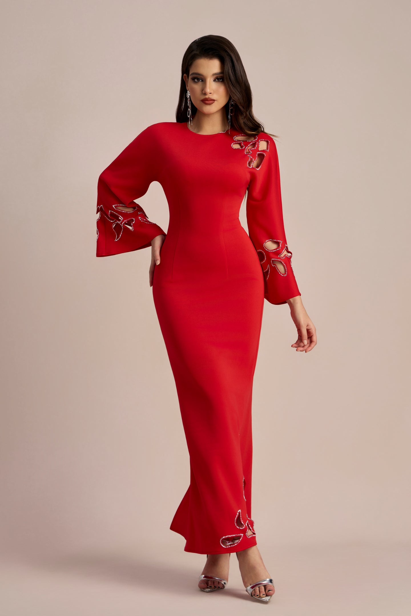 Beautifully Crafted Dress in a Classic Style