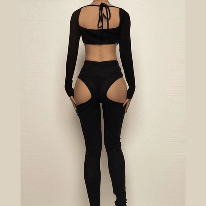 Effortlessly Elegant Garment with a Timeless Design