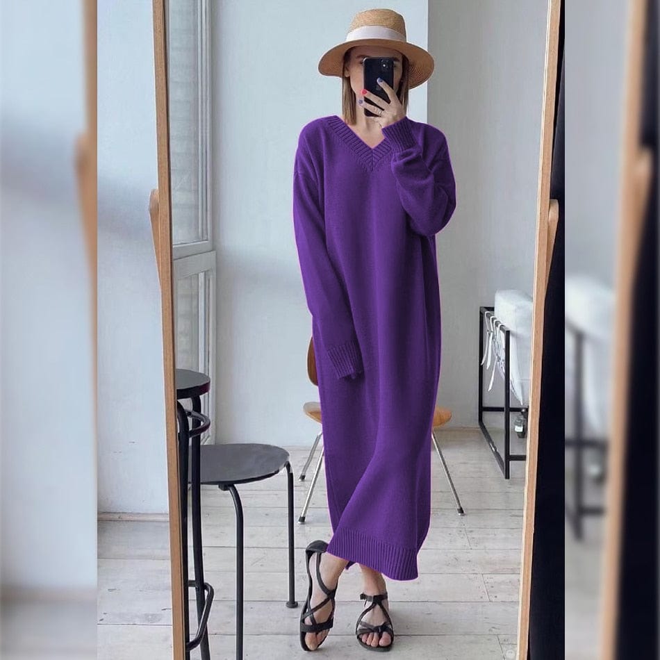 Classic Vintage Sweater with a Flattering Fit